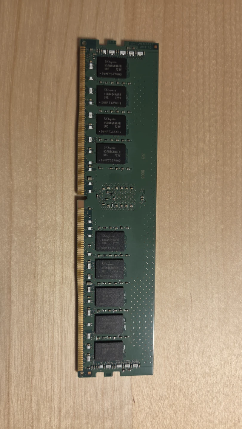 8GB DDR4 2400 Ram Stick - photo 2
