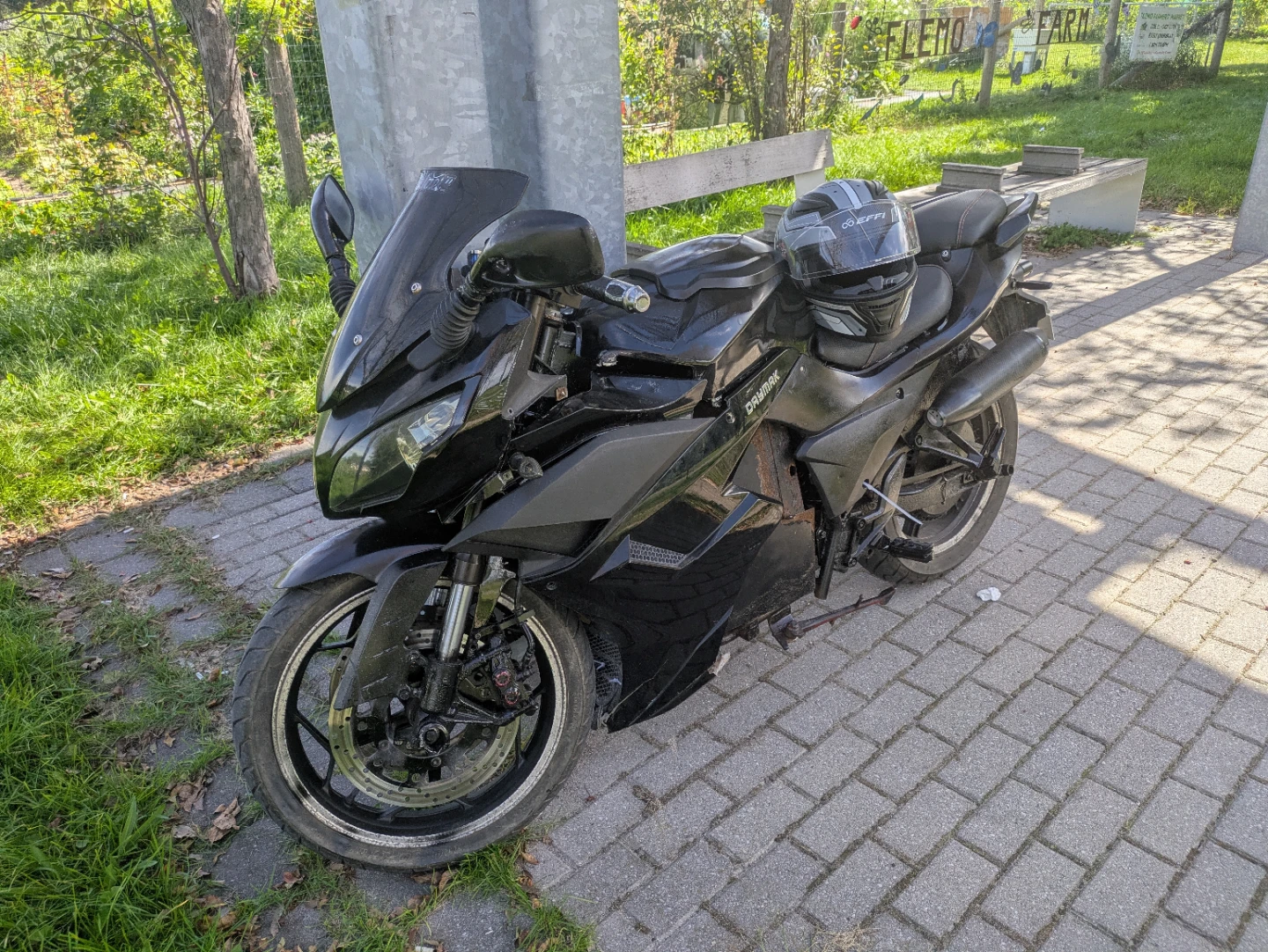 Daymak em2 72v 80ah lithium ebike