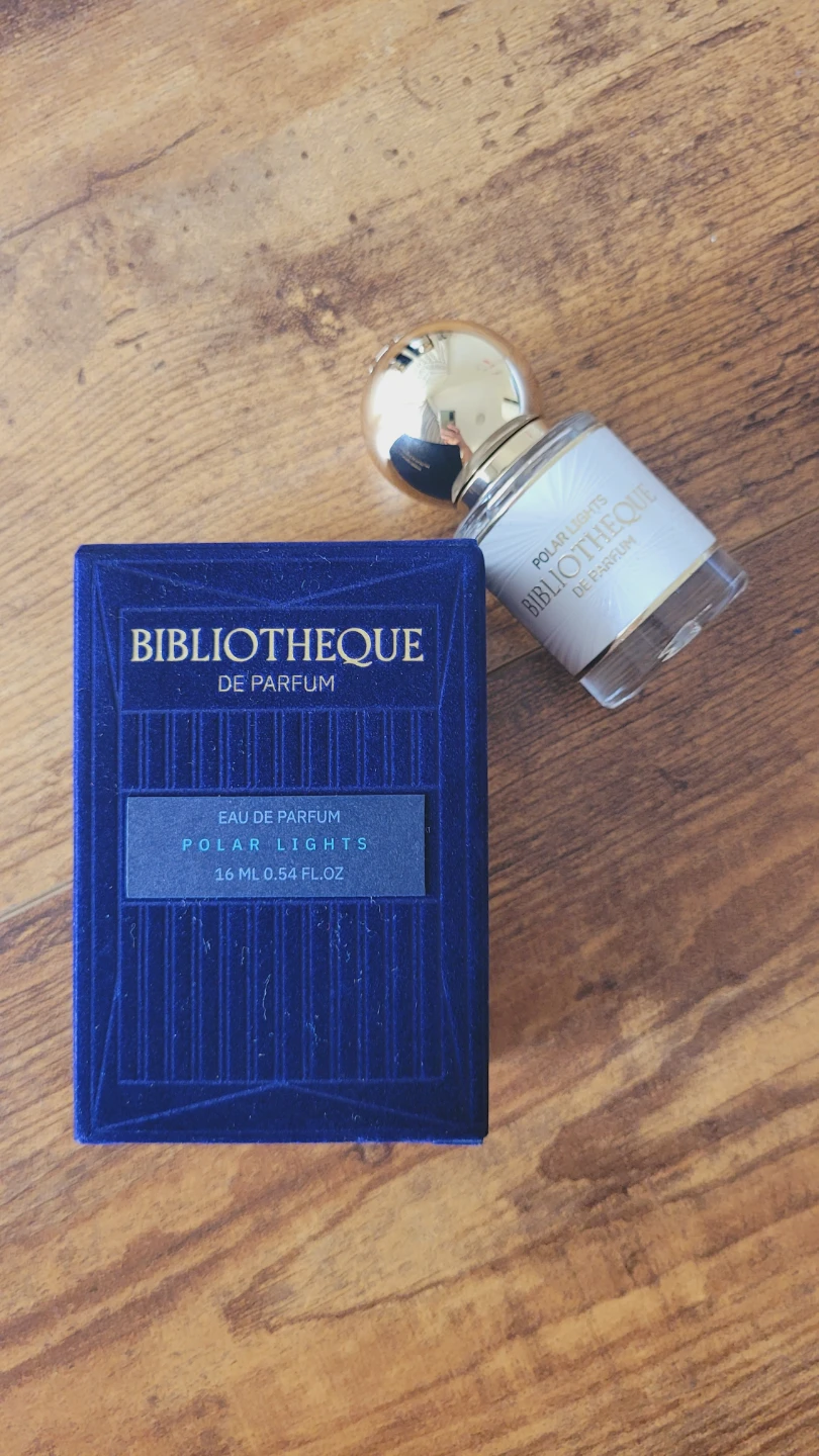 Bibliothèque de Parfum – 3 x 16ml + 4 Samples - photo 4