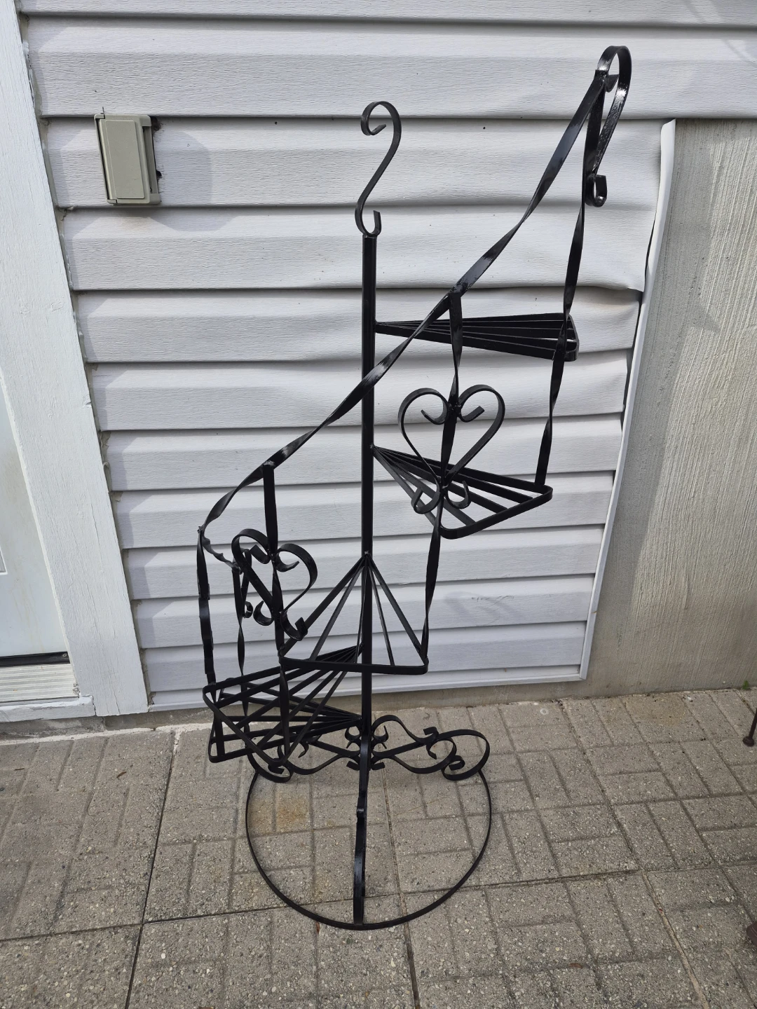 Wrought Iron Spiral Plant Stand🏈
