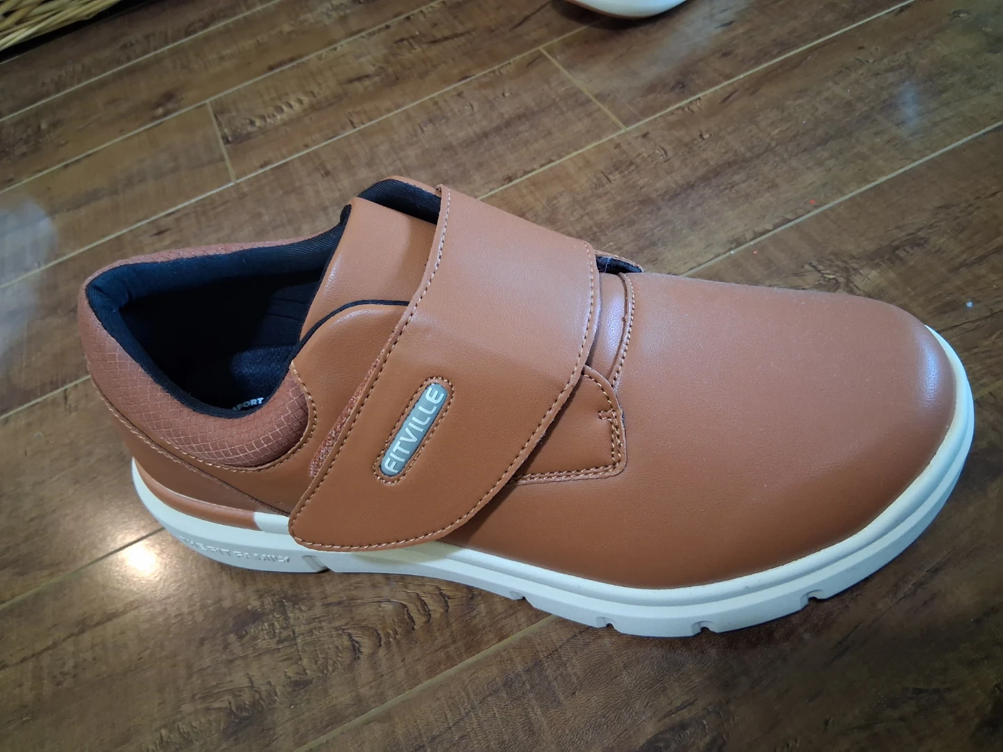 Fitville extra wide walking shoes