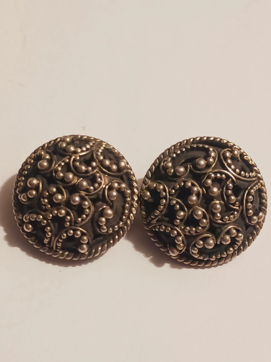 Lois Hill Indonesian Designer Signed Sterling Silver Earrings