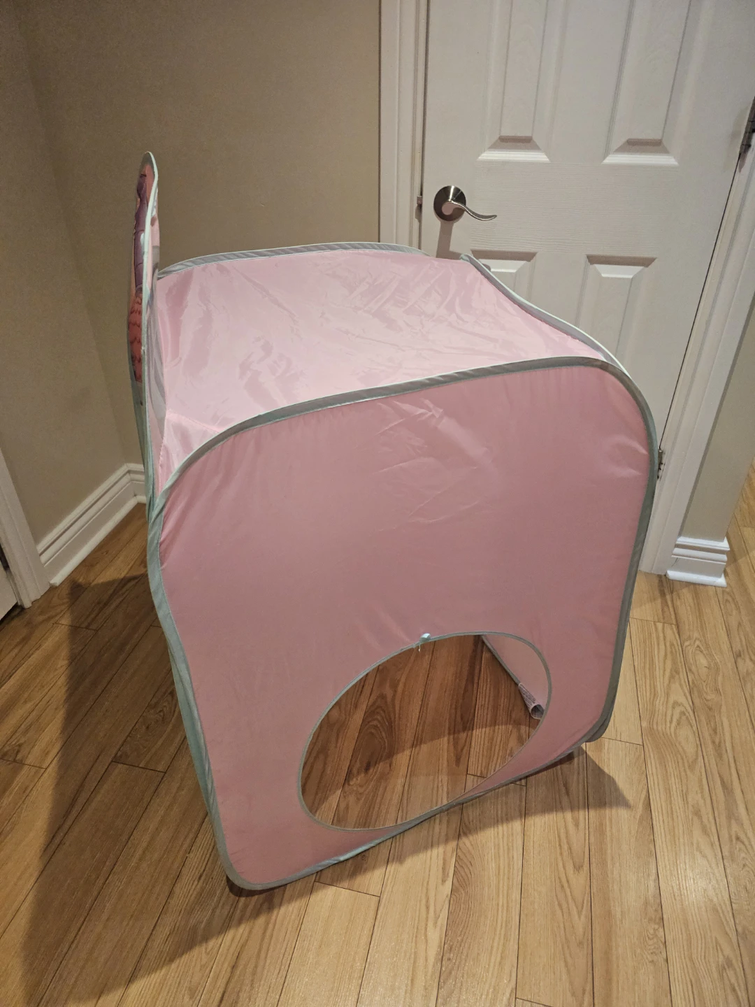 Gabby's Dollhouse Play Tent - photo 3