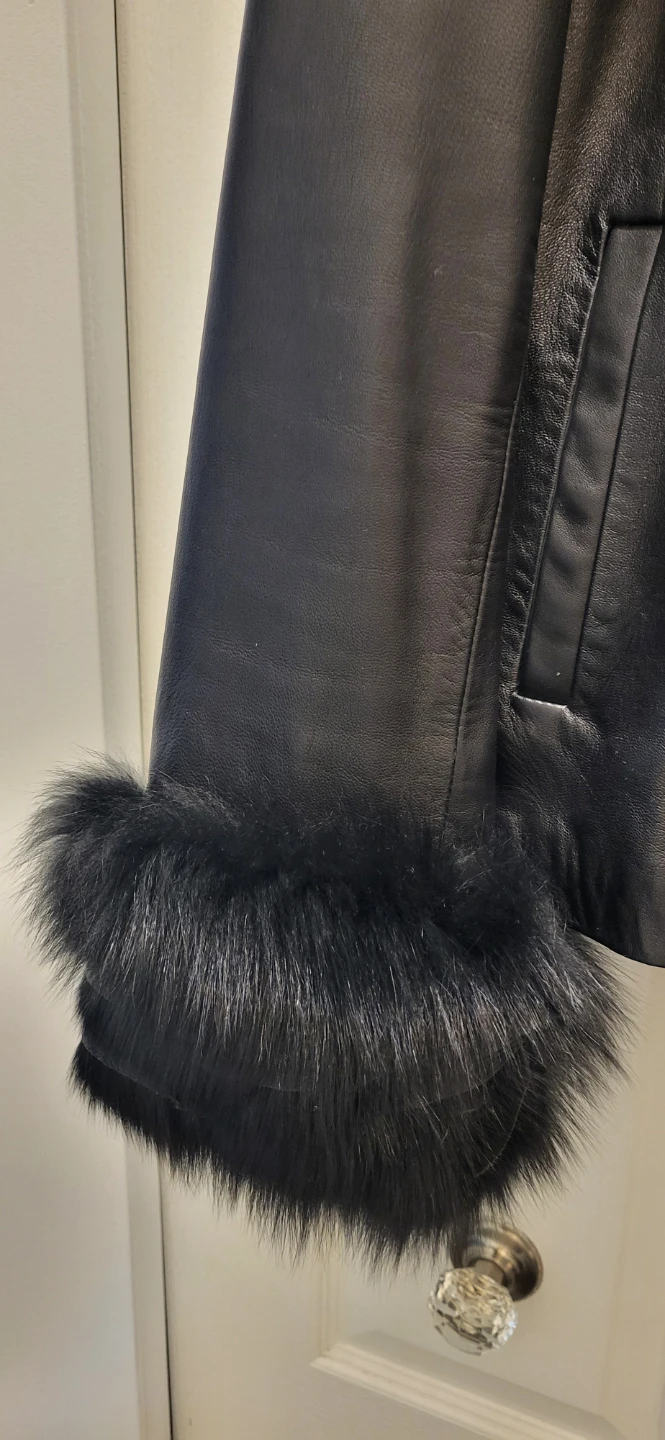 Alberto Makali  Leather Jacket with Fox Fur Trim - photo 2