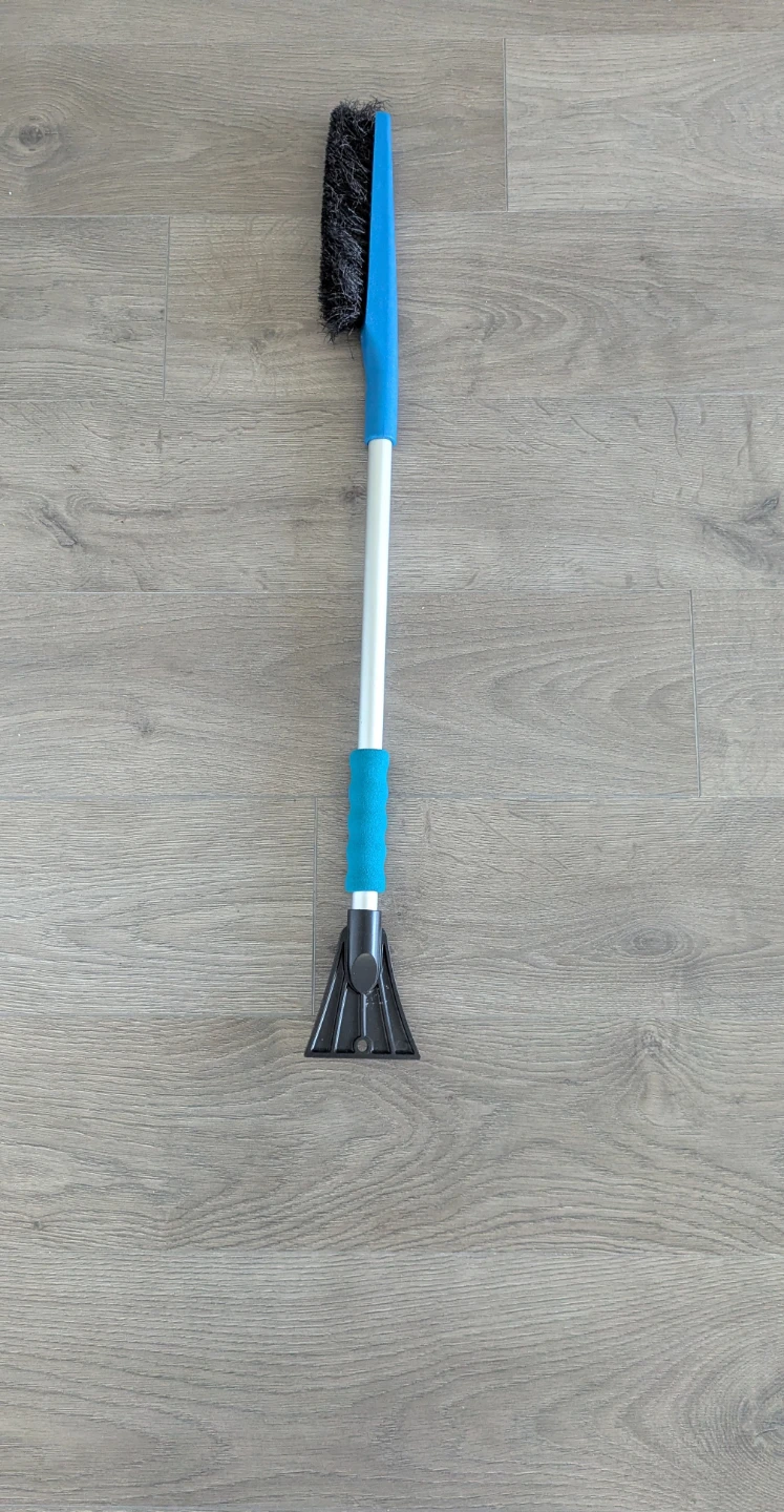 Snow Brush with Ice Scraper
