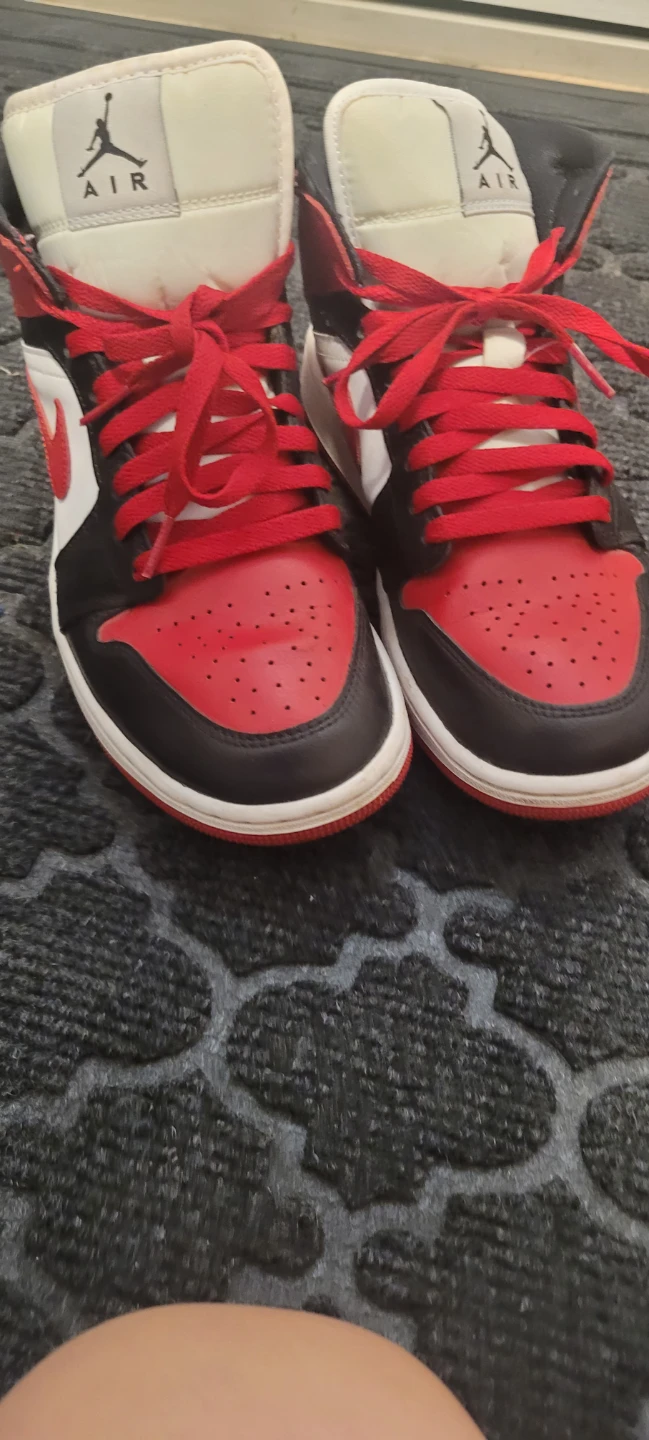 Air Jordan Mid Sneakers - photo 4