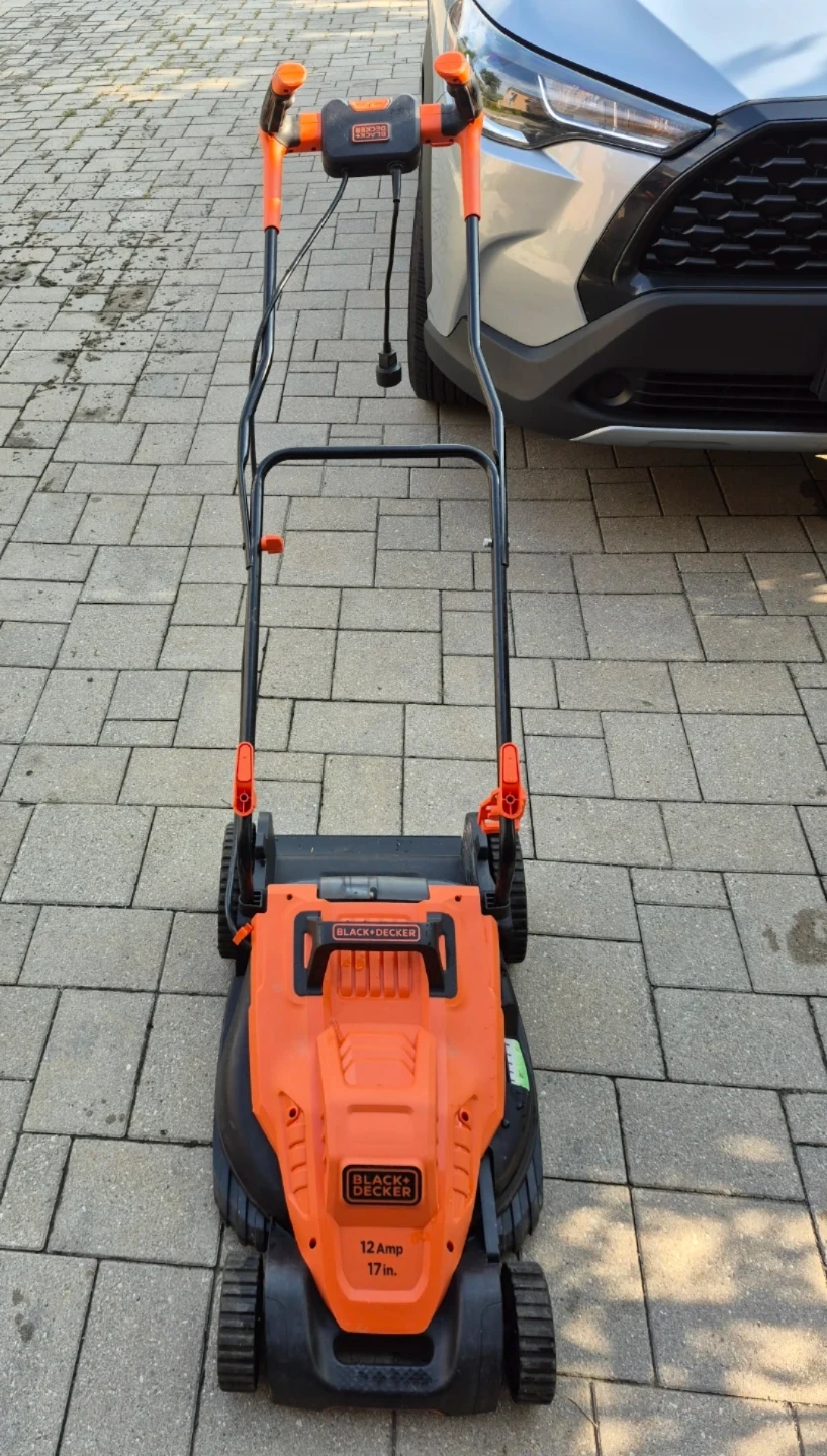 Black+Decker 12 Amp 17-inch Cord Electric Lawn Mower
