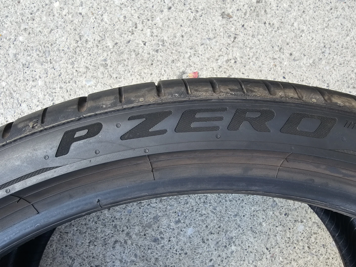 315/35 R20 PIRELLI P ZERO SUMMER TIRE (1 ONLY) - photo 4