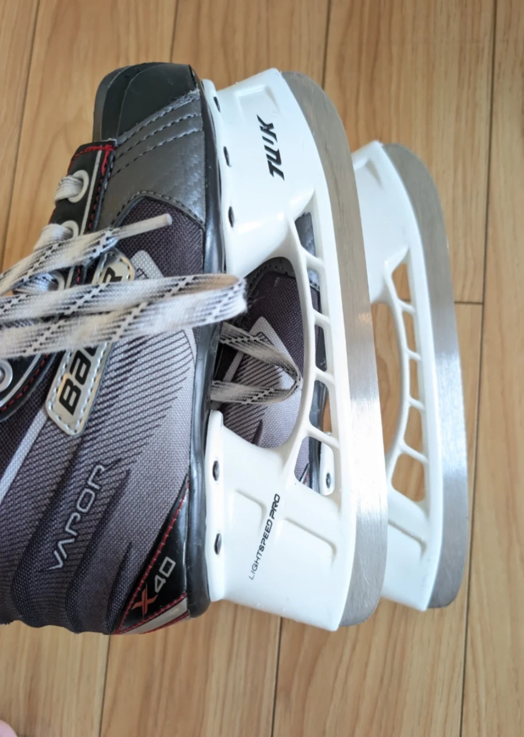Kids Skates ⛸️ Bauer Vapor X40 Ice Skates Size 1, US 2 - photo 5