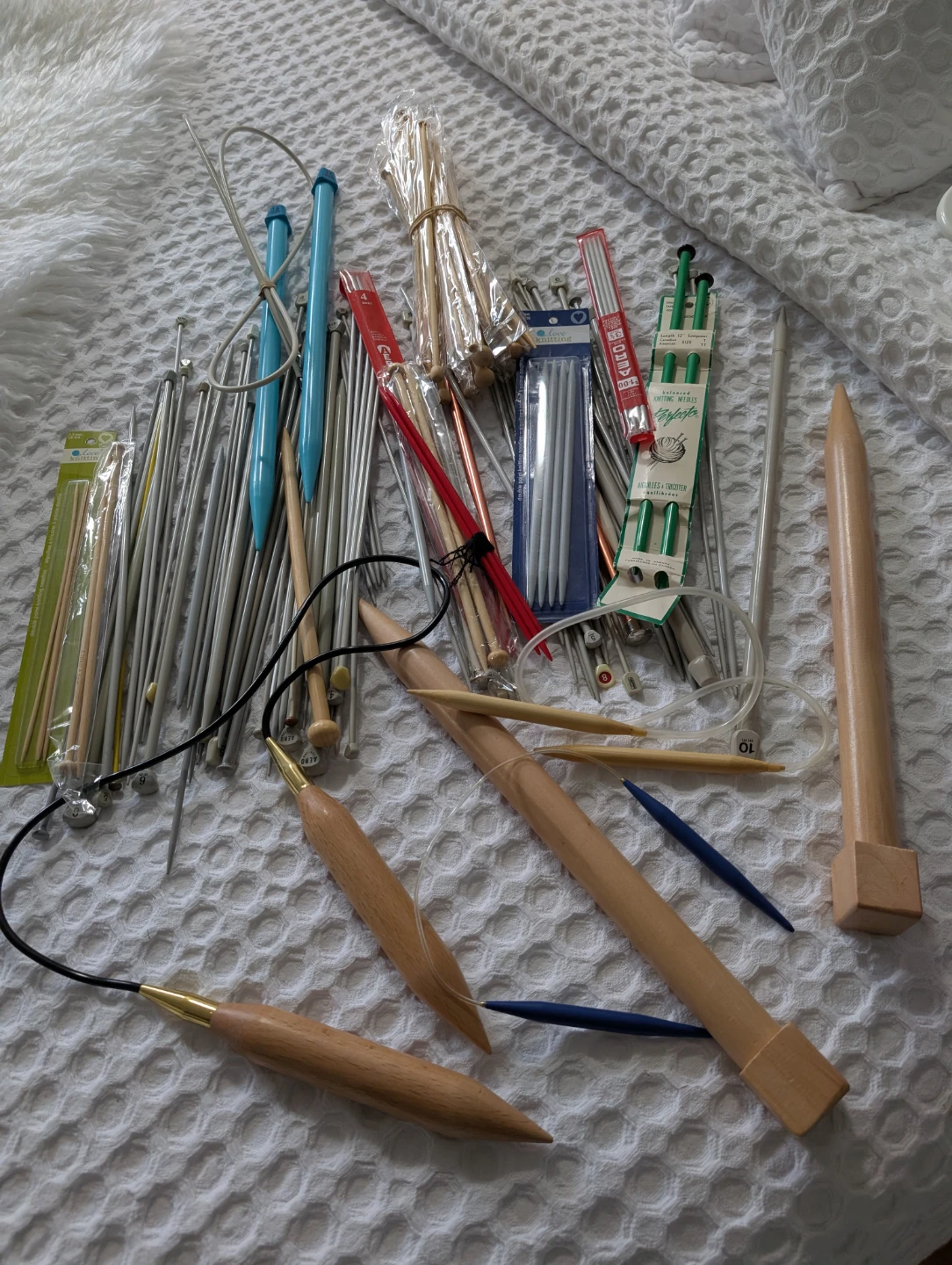 Assorted Knitting Needles Sets. Pick up in Bra side SW - photo 4