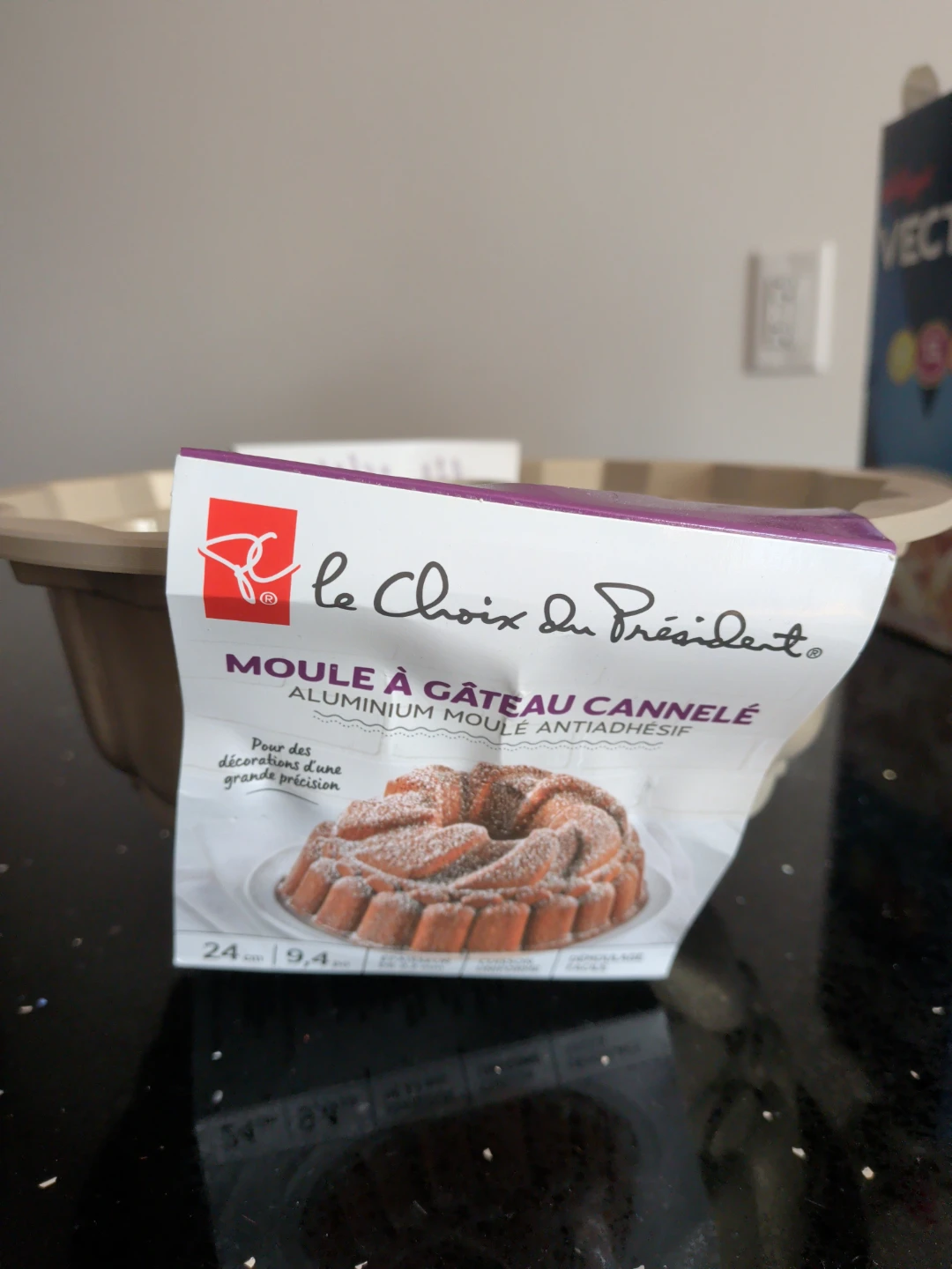 Non-Stick cast aluminium Fluted Cake Pan - photo 2