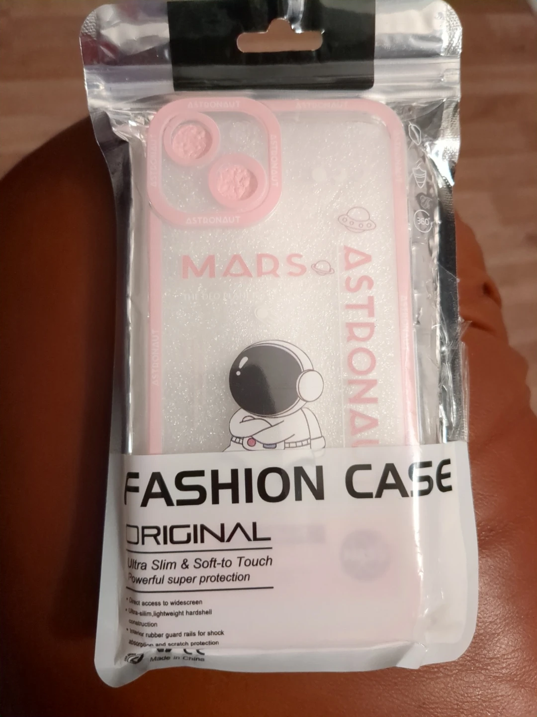 iPhone 13 Case - Pink and Clear - Mars/Astronaut - photo 4