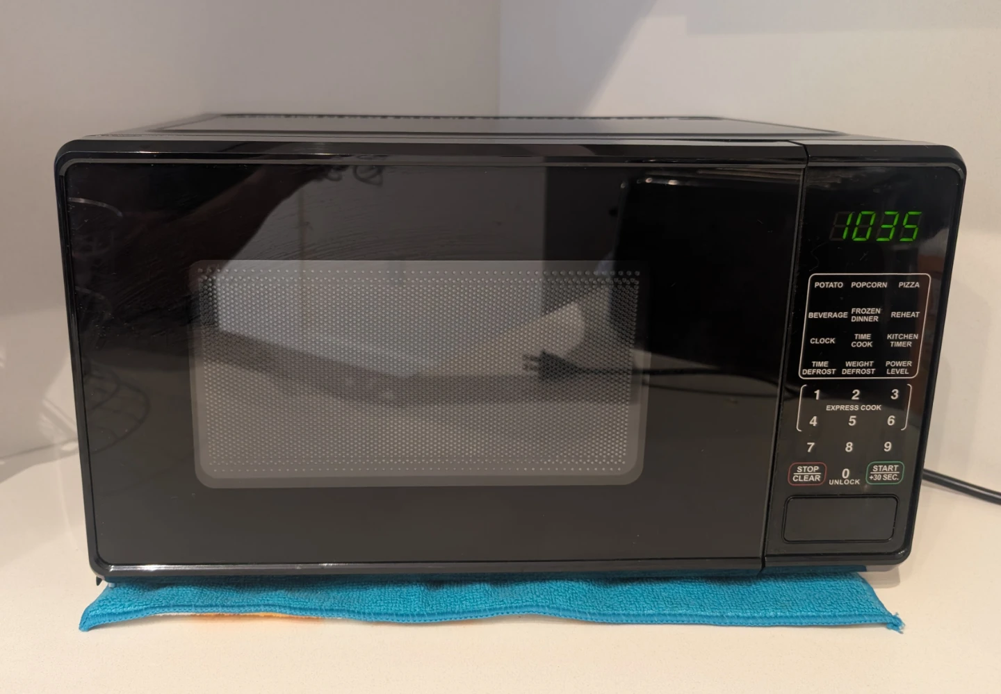 Black Microwave Oven