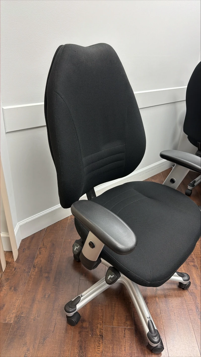 Office chair - photo 2