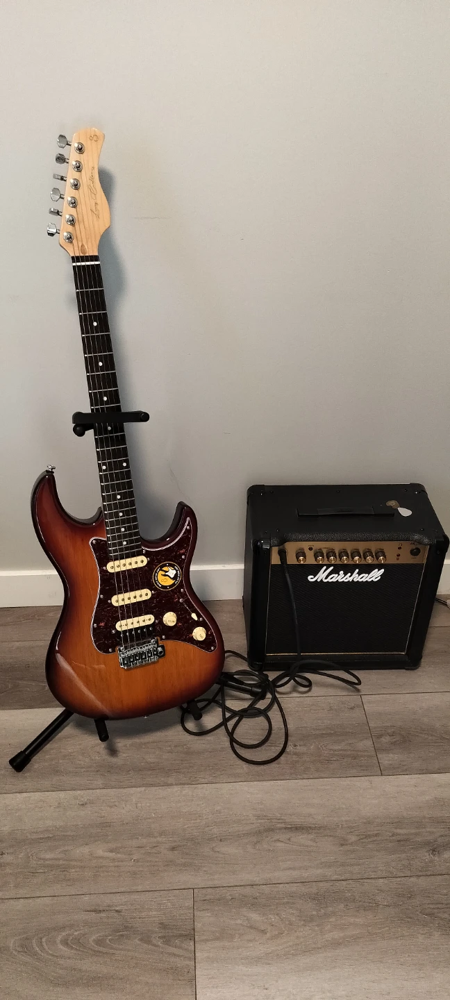 Sire S3 Electric Guitar and Marshal MG15R Gold Amp