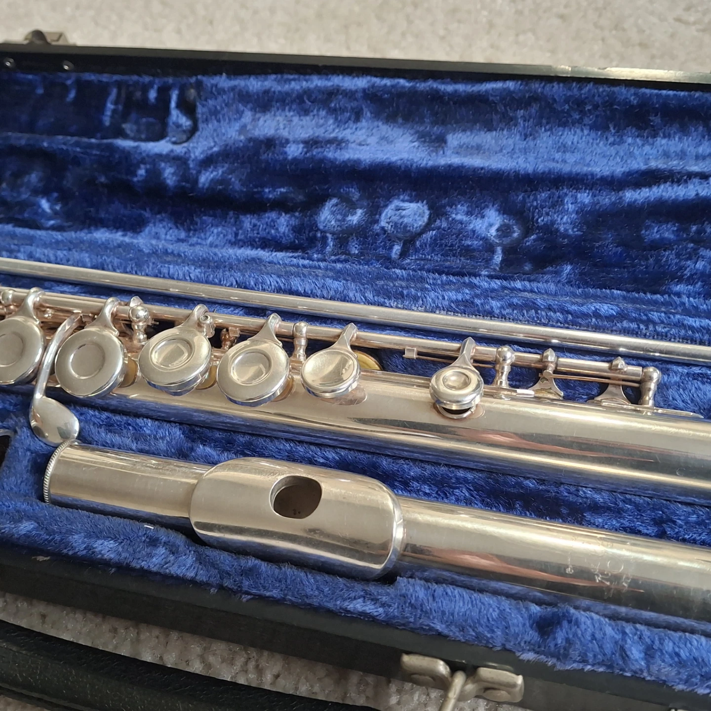 Gemeinhardt Flute with Case 🪈💙🎶 - photo 4
