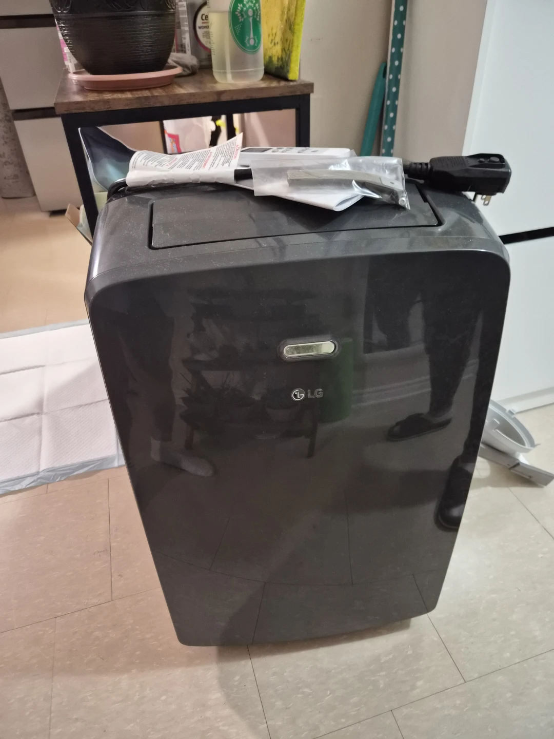 LG Portable Air Conditioner LP0821GSB