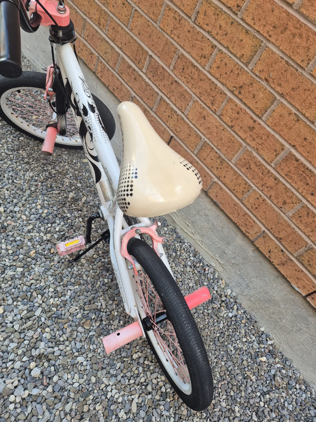 Amazing 18-inch Girls' Freestyle Bike - photo 2