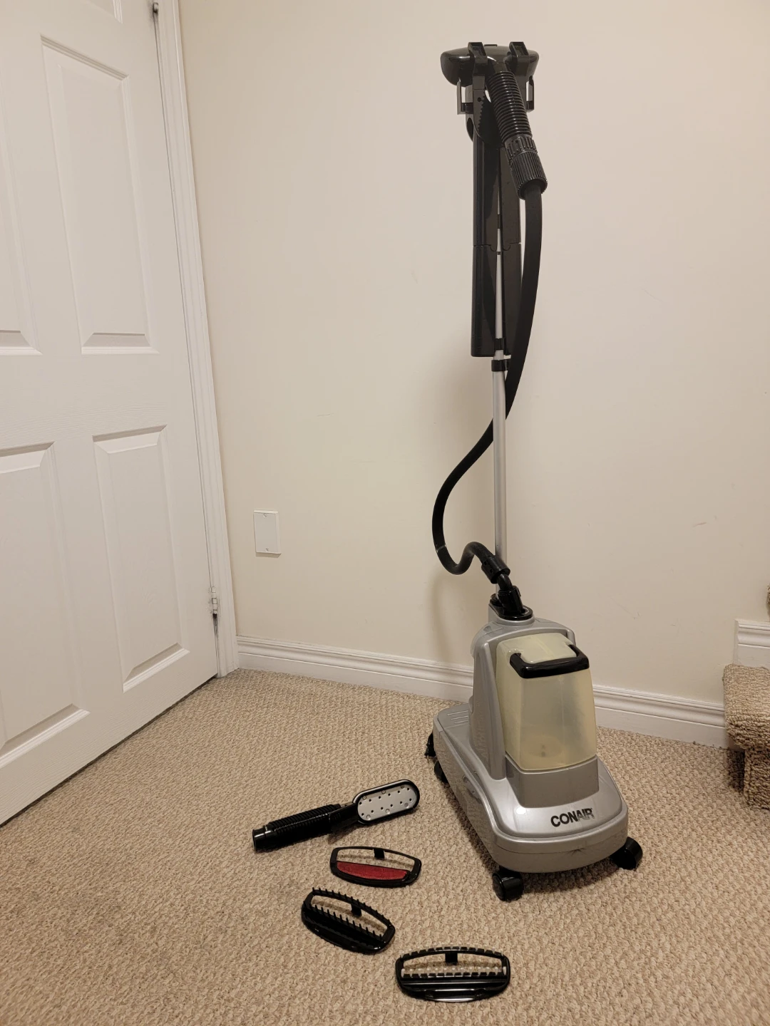 Conair upright fabric steamer