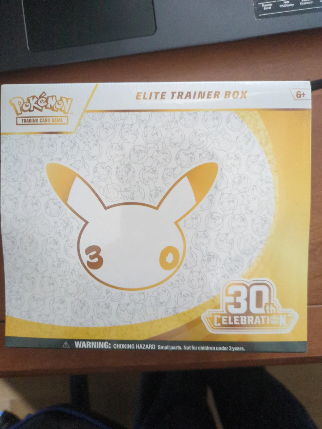 Pokémon Trading Card Game 30th Celebration Elite Trainer Box