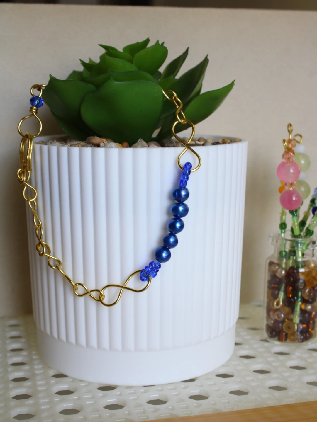 Blue cultured pearls bracelet