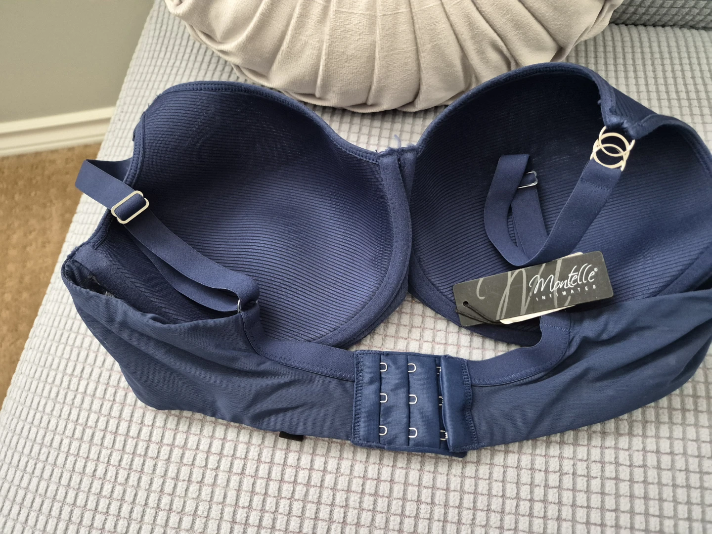 Montelle Intimates Sublime Spacer Bra 34E🏈 - photo 2