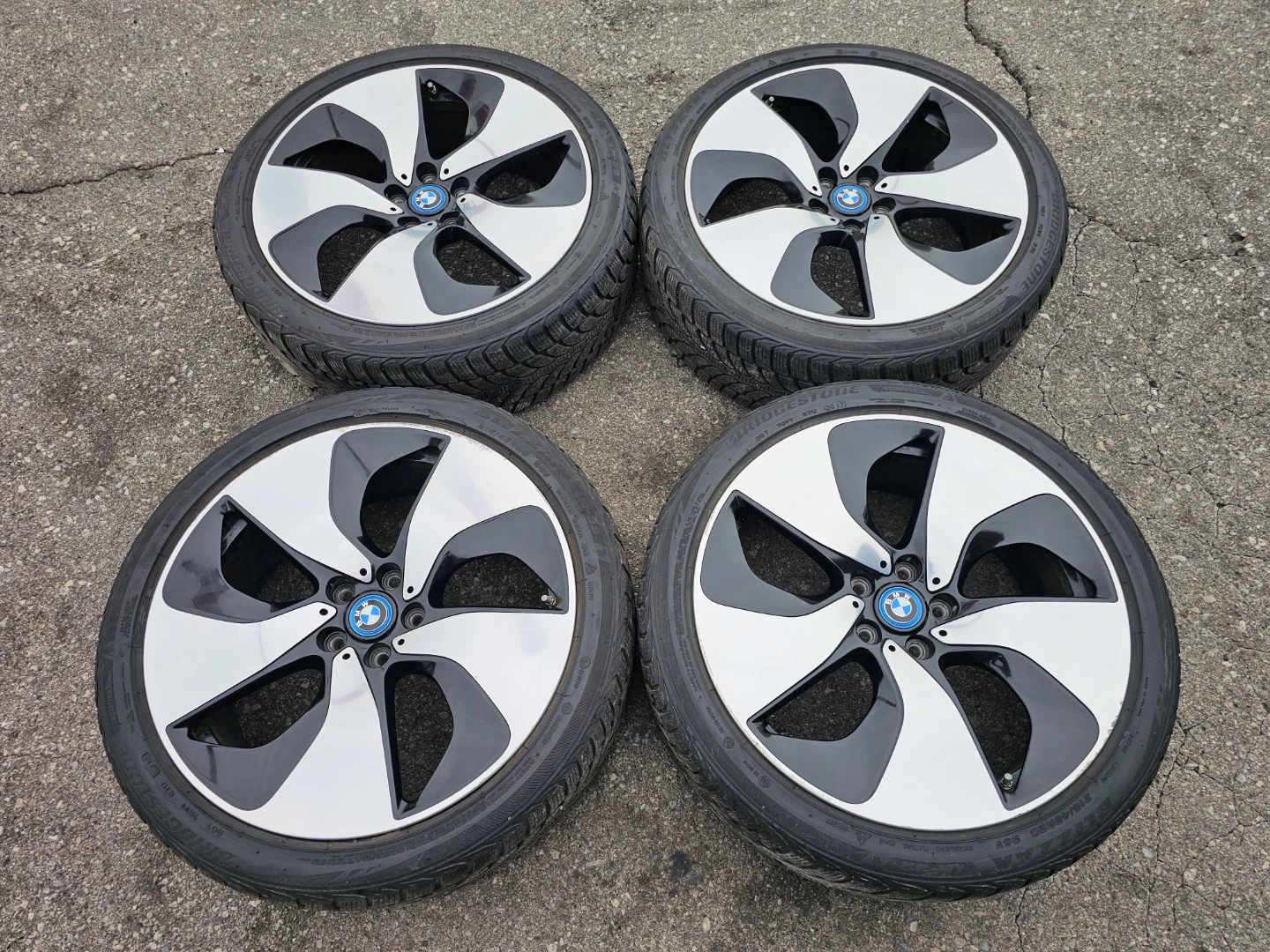 BMW I8 O.E.M WHEELS