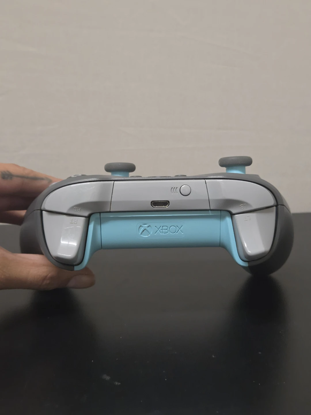Xbox Wireless Controller Grey/Blue - photo 5