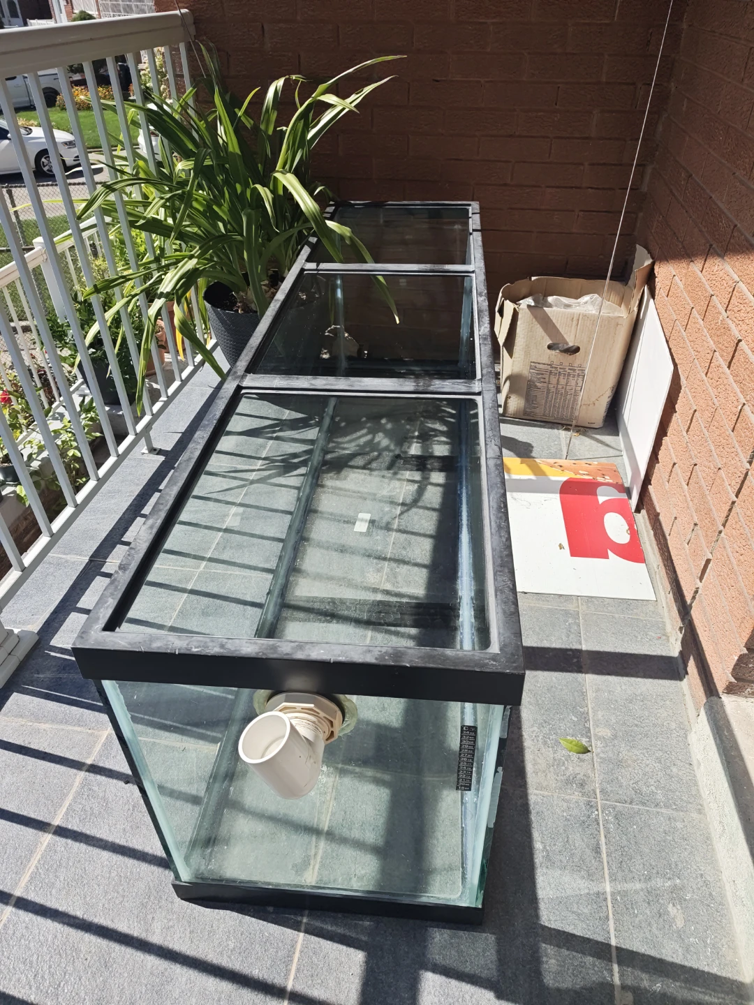120 Gallon Aquarium Tank - photo 2
