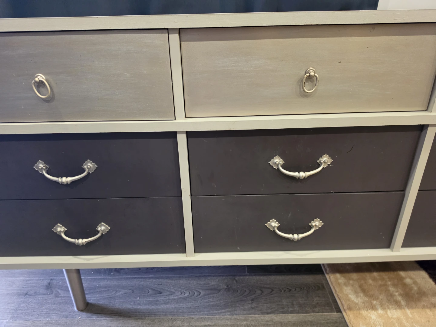 Two-Tone Nine-Drawer Dresser - photo 4