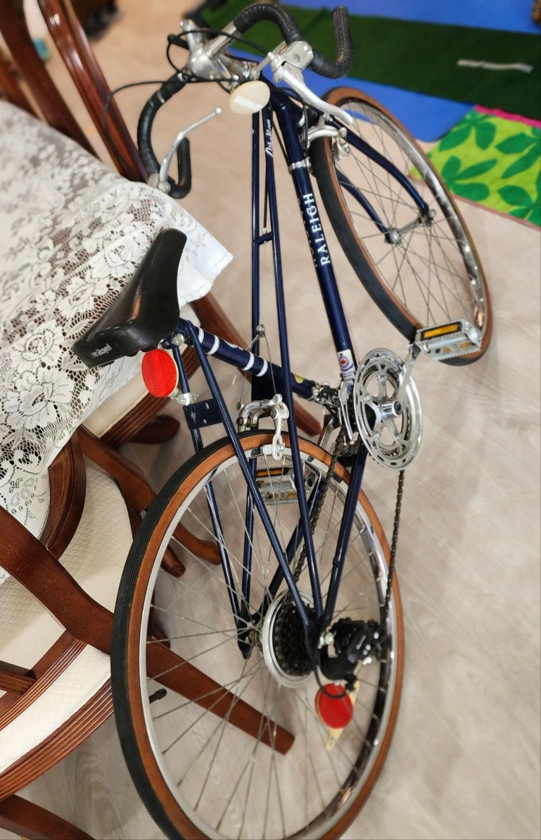 Raleigh Road Bike - photo 2