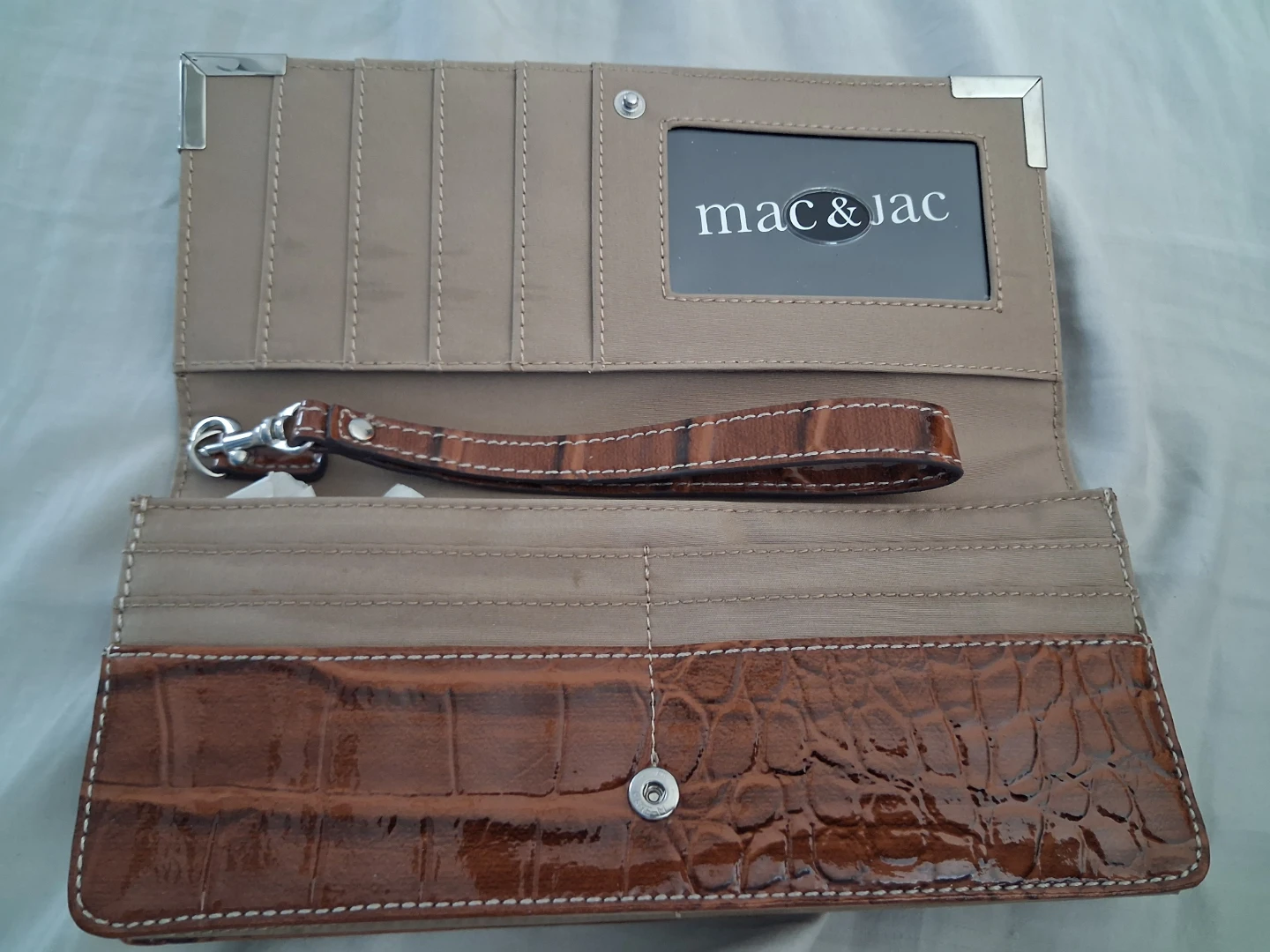 Mac & Jac Brown Faux Crocodile Wristlet Wallet🏈 - photo 2