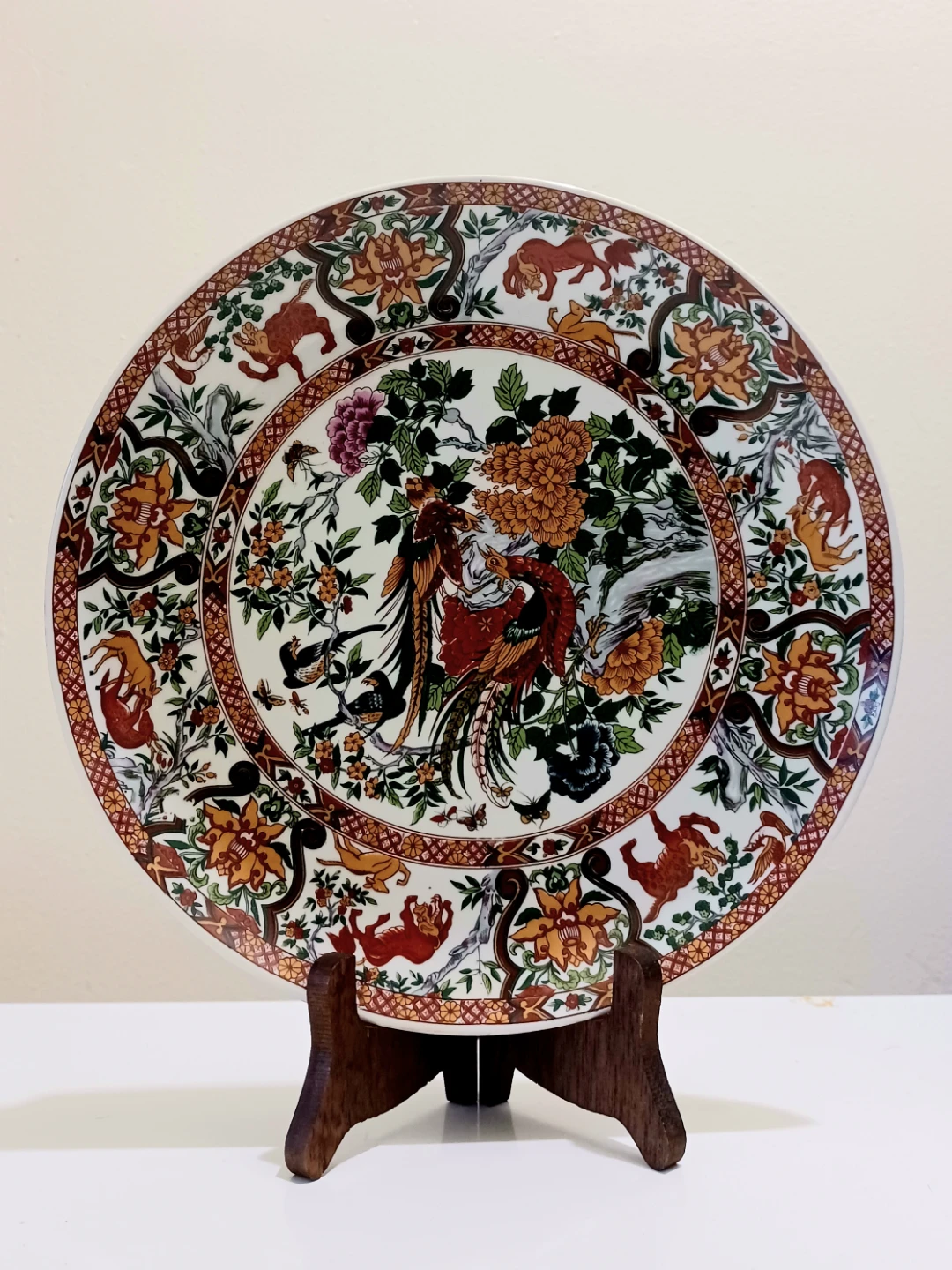 Vtg. Chinese SAJI Handmade Decorative Plate