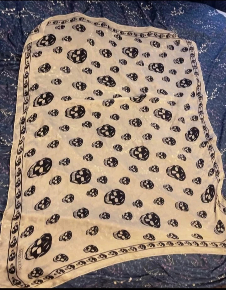 Alexander McQueen Skull Print Silk Scarf - photo 2