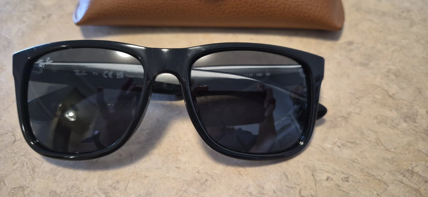 Original Ray-Ban Sunglasses with Case for Asians