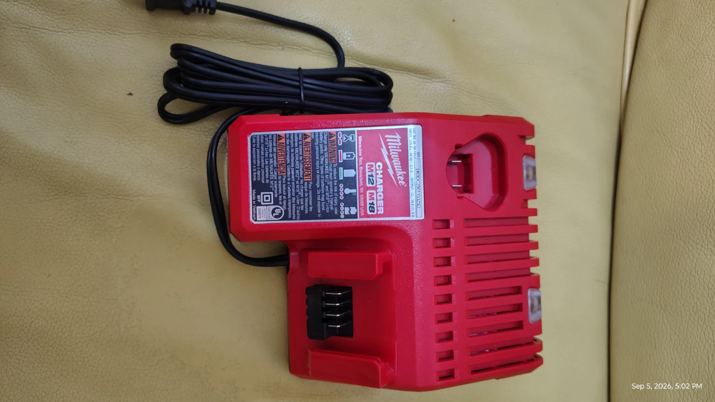 Milwaukee M12 M18 Charger 48-59-1812
