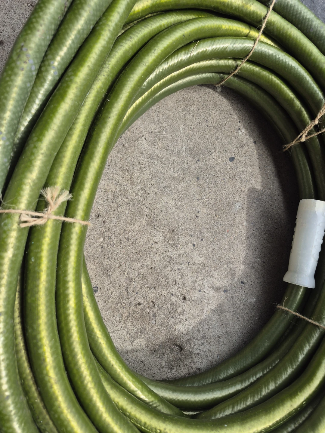 Green Garden Water Hose - photo 2