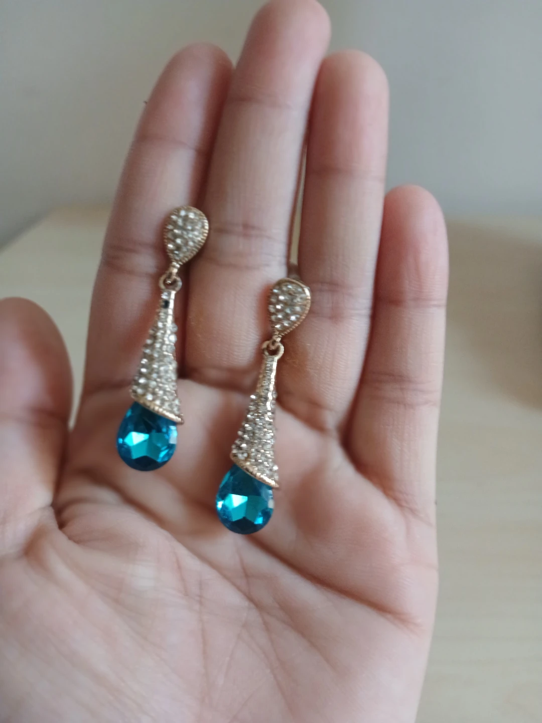Two pairs of blue statement earrings - photo 2