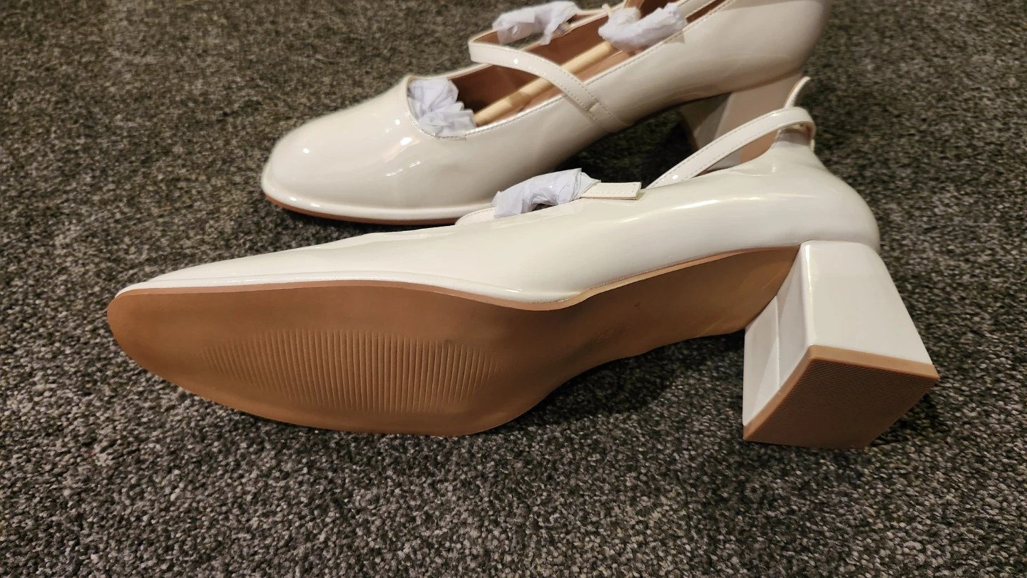White Patent Mary Jane Block Heels - photo 3