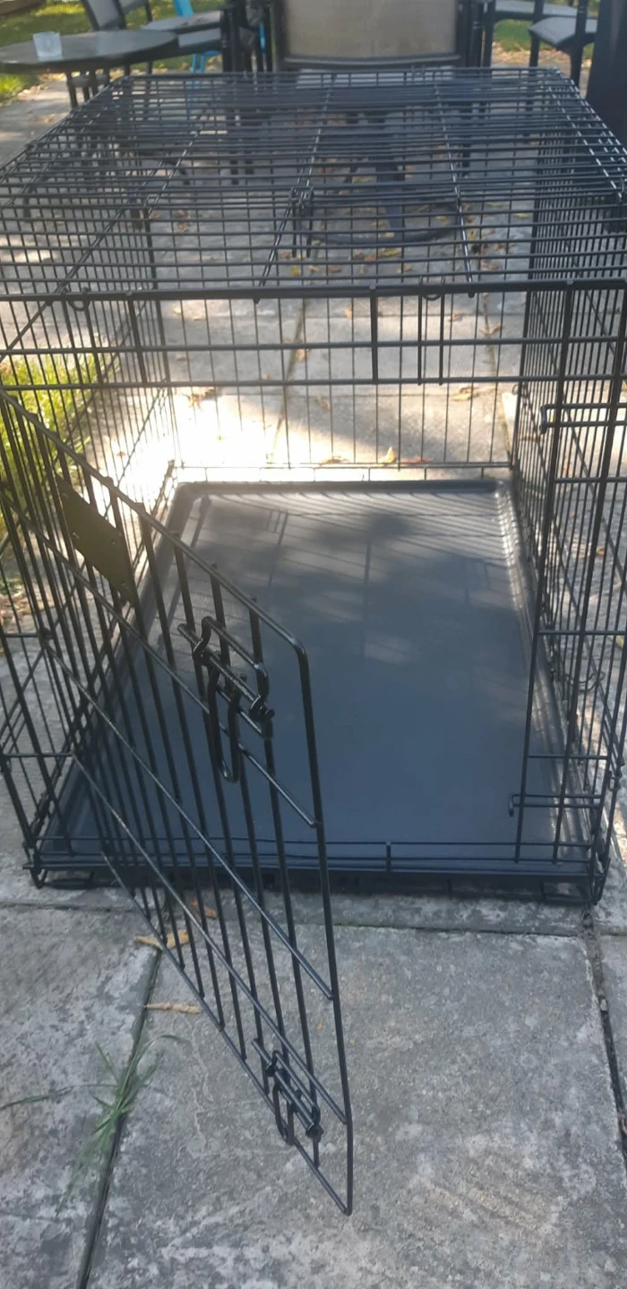 Collapsible Metal Dog Crate