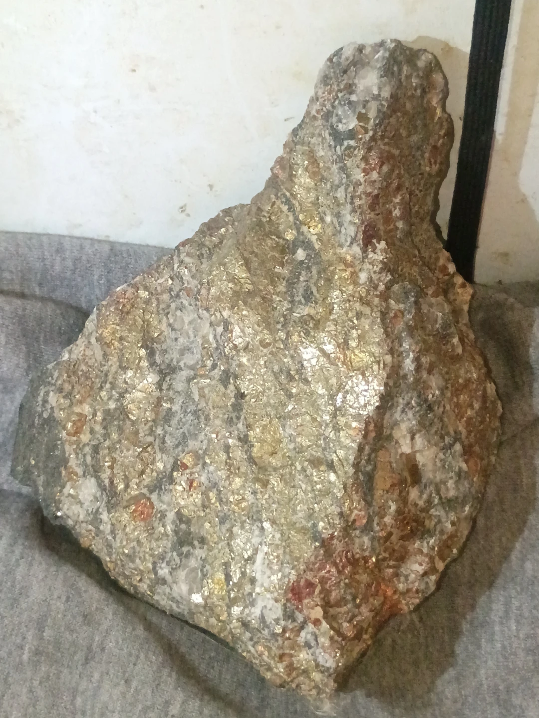 Large Golden Natural Rock Specimen (Golden Speckles) - photo 2