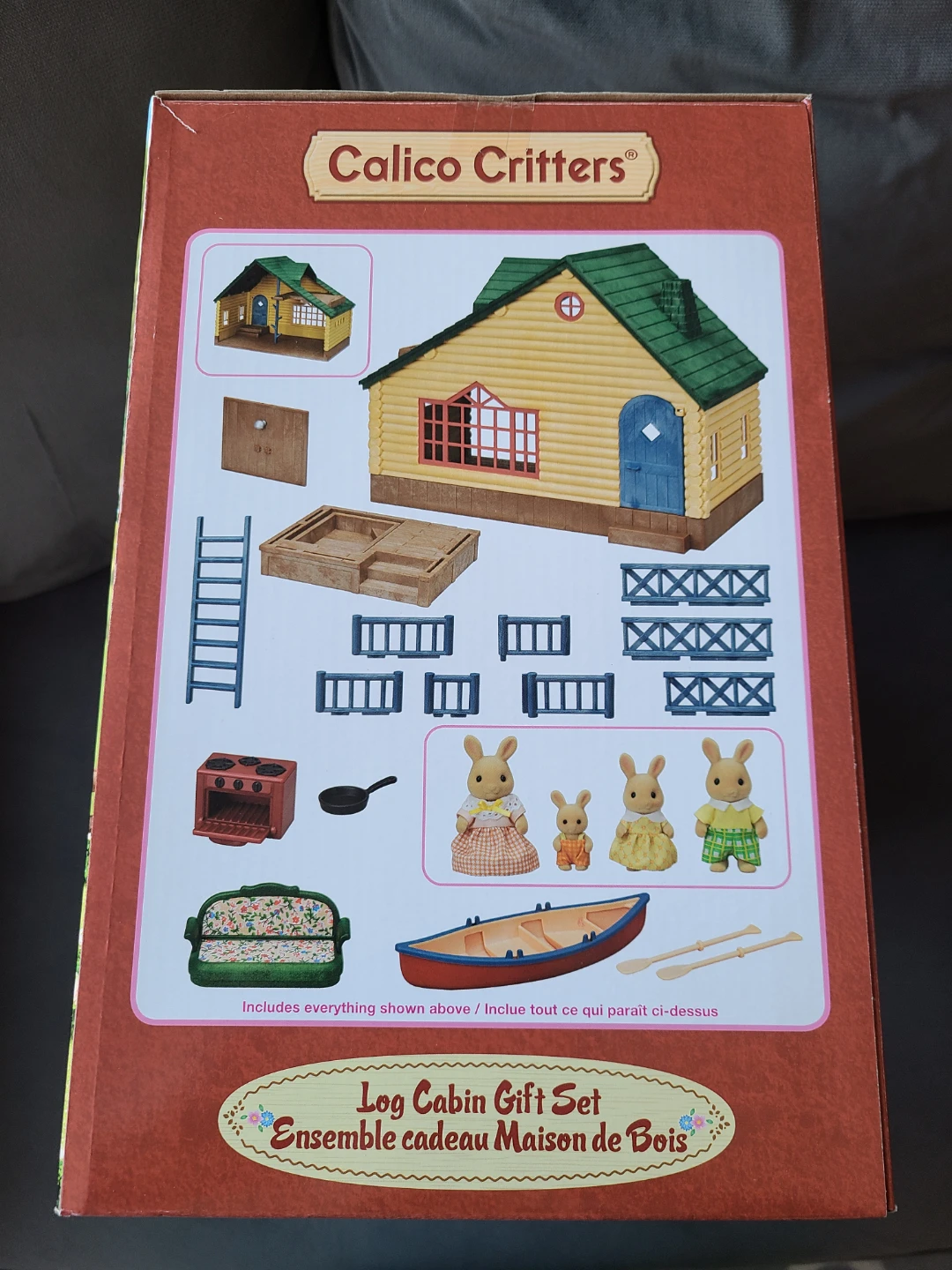 Calico Critters Log Cabin Gift Set Collectible Dollhouse 🏠 🏈 - photo 4