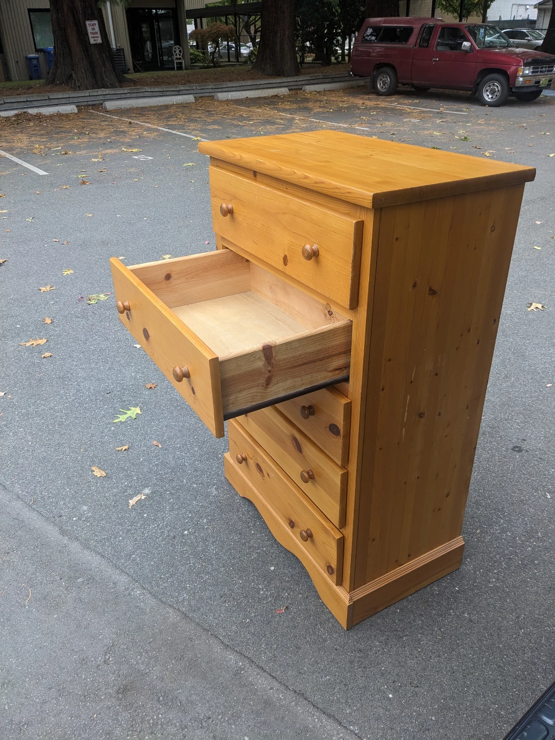 Five-Drawer Pine Chest of Drawers - photo 5