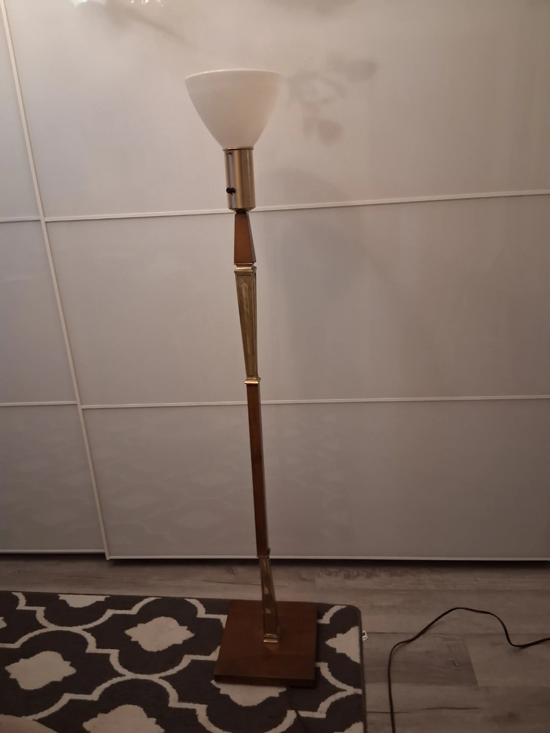 Mid-Century Modern Floor Lamp