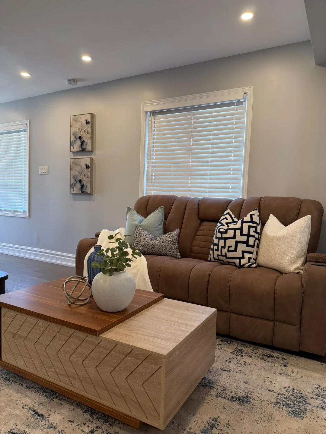 🛋️ Brown Reclining Sofa + Modern Coffee Table - photo 2