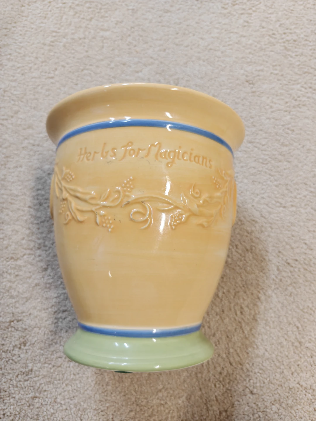 Pfaltzgraff Jana Kolpen Secrets of Pistoulet Herbs Jar