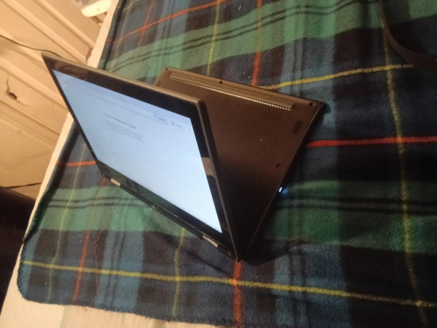 Lenovo Chromebook Laptop - photo 3