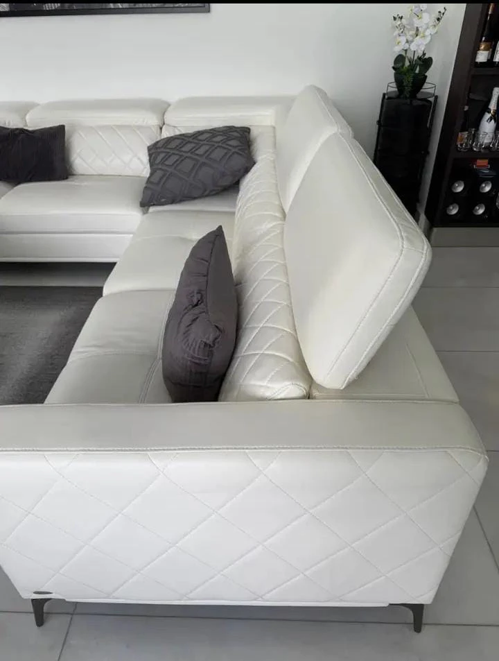 Sofia Vergara Collection White Sectional Sofa - photo 2