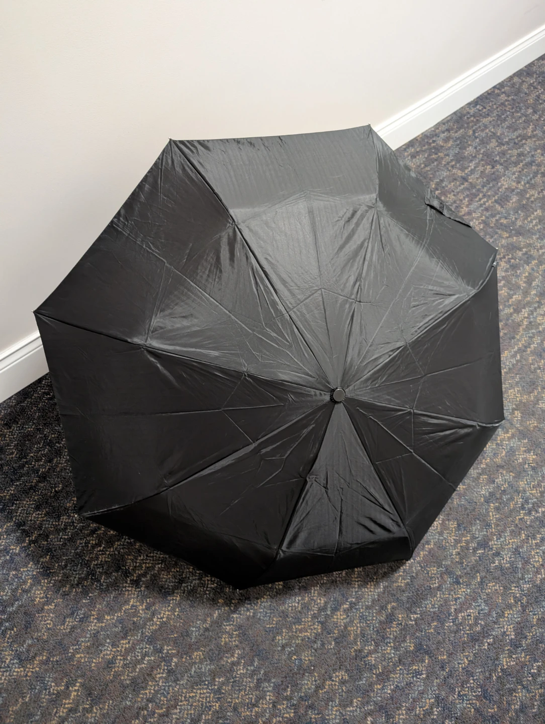 Rarely used compact lightweight black travel foldable umbrella