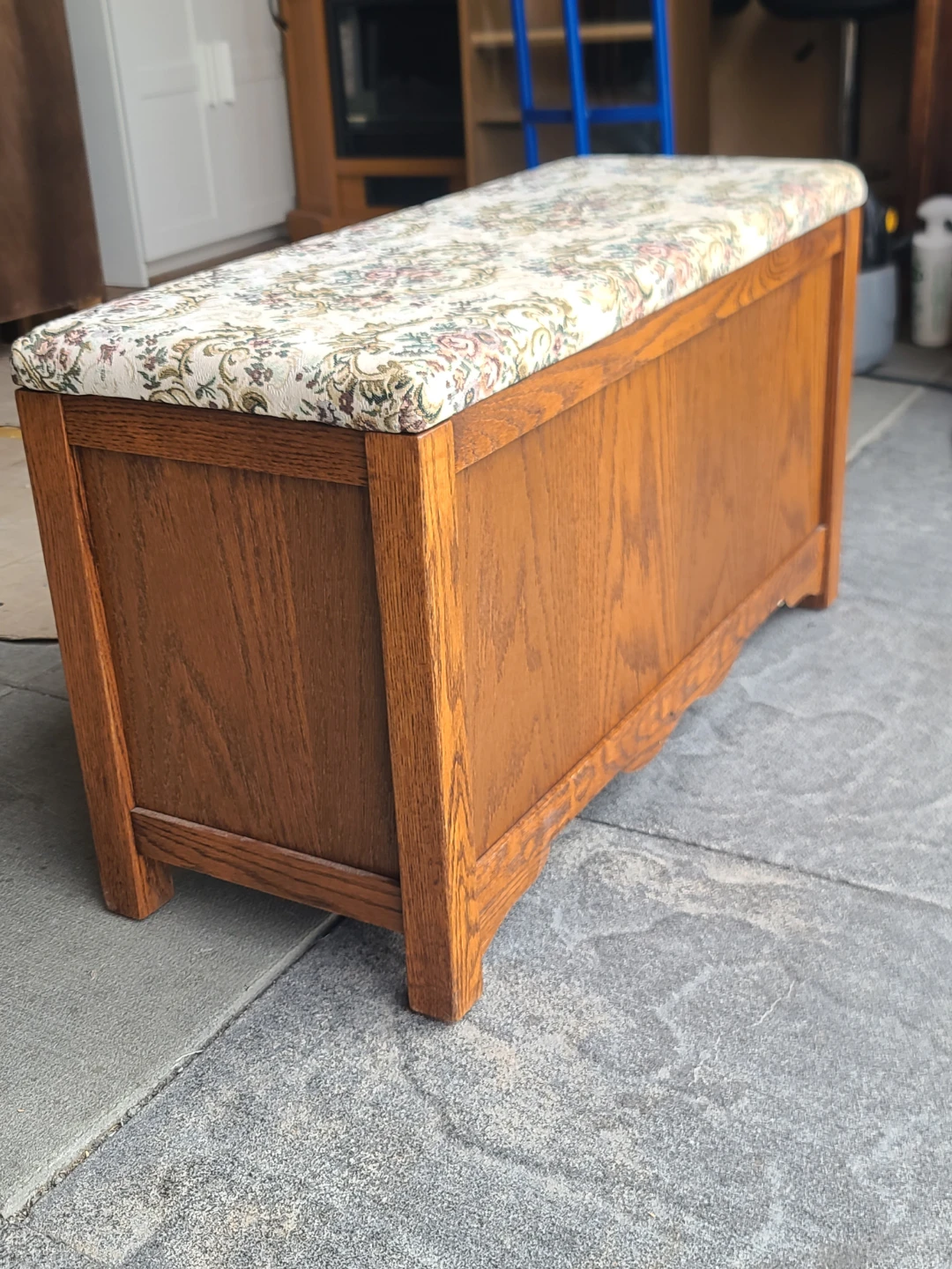 Oak Storage Bench with Floral Upholstered Seat - photo 2